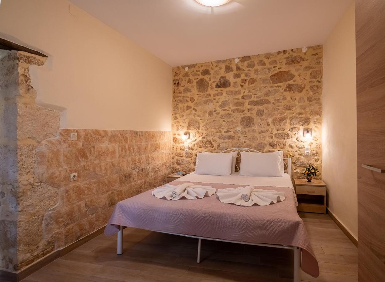 Villa Lucas Melidhónion エクステリア 写真