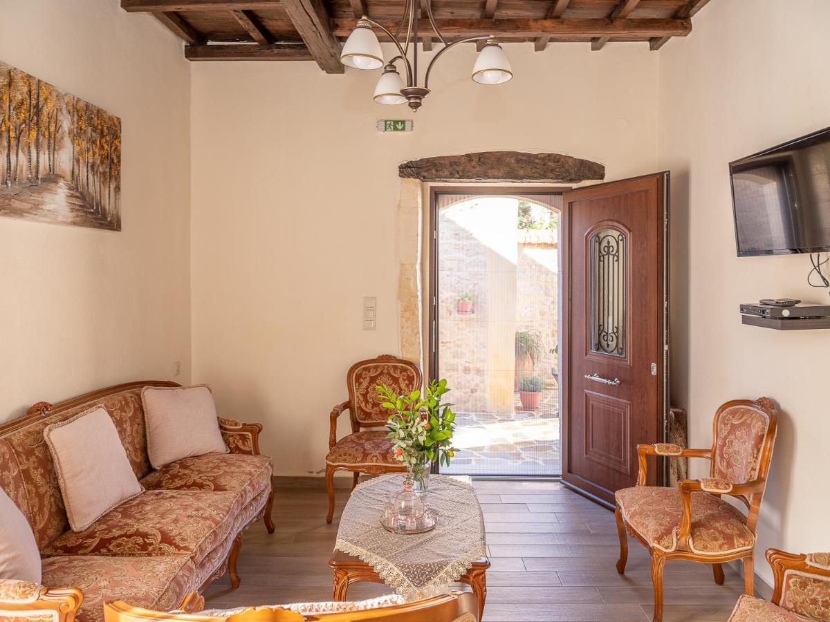 Villa Lucas Melidhónion エクステリア 写真