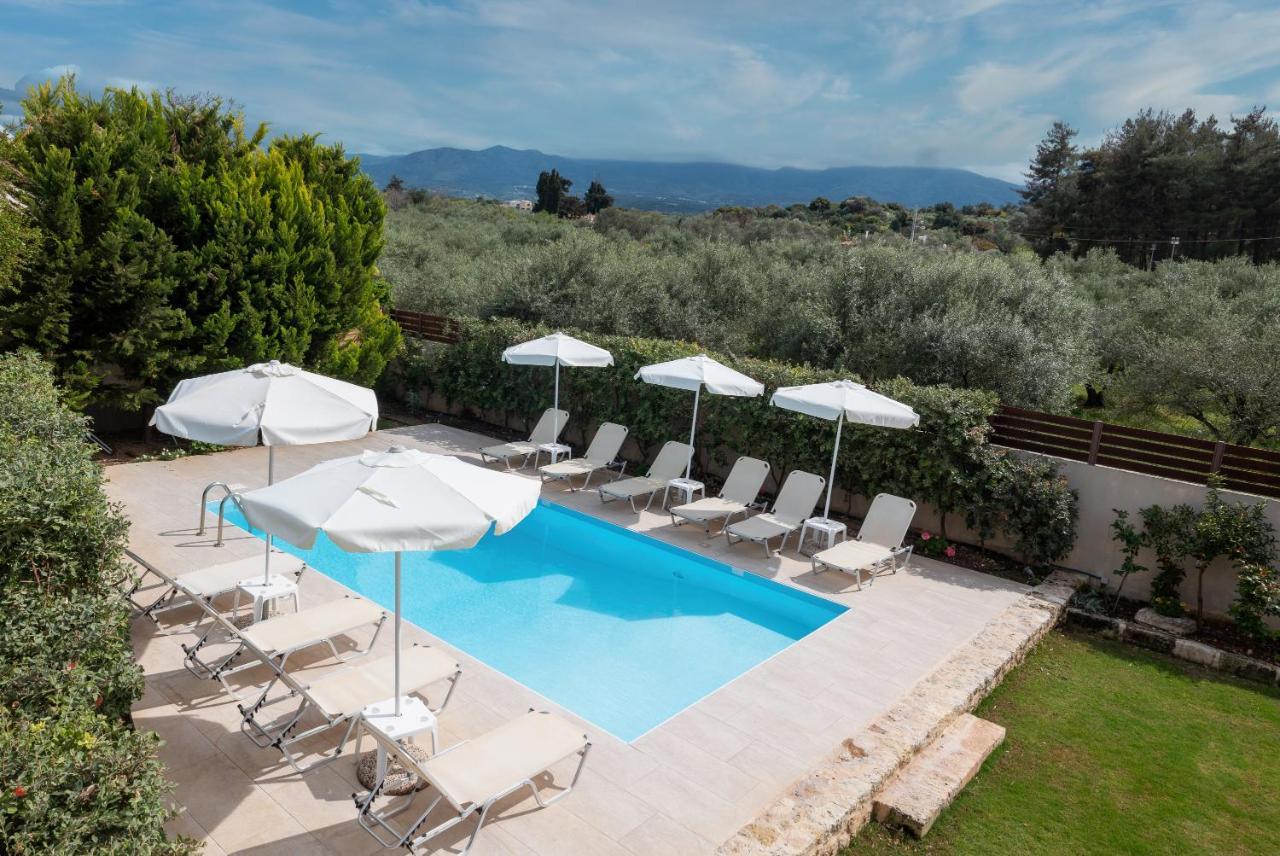 Villa Lucas Melidhónion エクステリア 写真