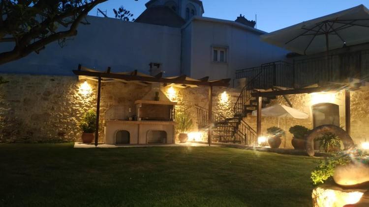 Villa Lucas Melidhónion エクステリア 写真